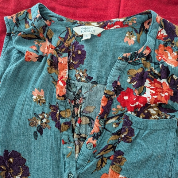 Market and spruce tank top - Picture 2 of 3